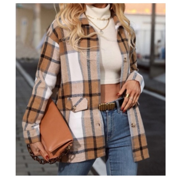 Jackets & Blazers - Plaid Button Down Jacket Sz Large (8/10)